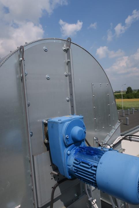 Machines from the biofuel production plant<br>
-4